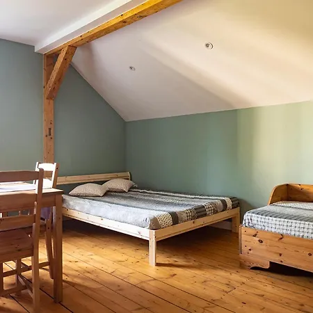 Modrasowka, Swierkowe Przysiolki W Gorach Sowich * Sosnina